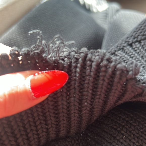 Givenchy Sweater - Picture 9 of 9